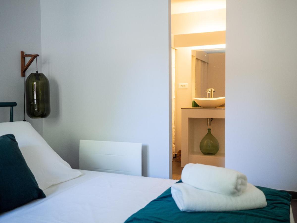 La Madeleine Arles Apartment ภายนอก รูปภาพ