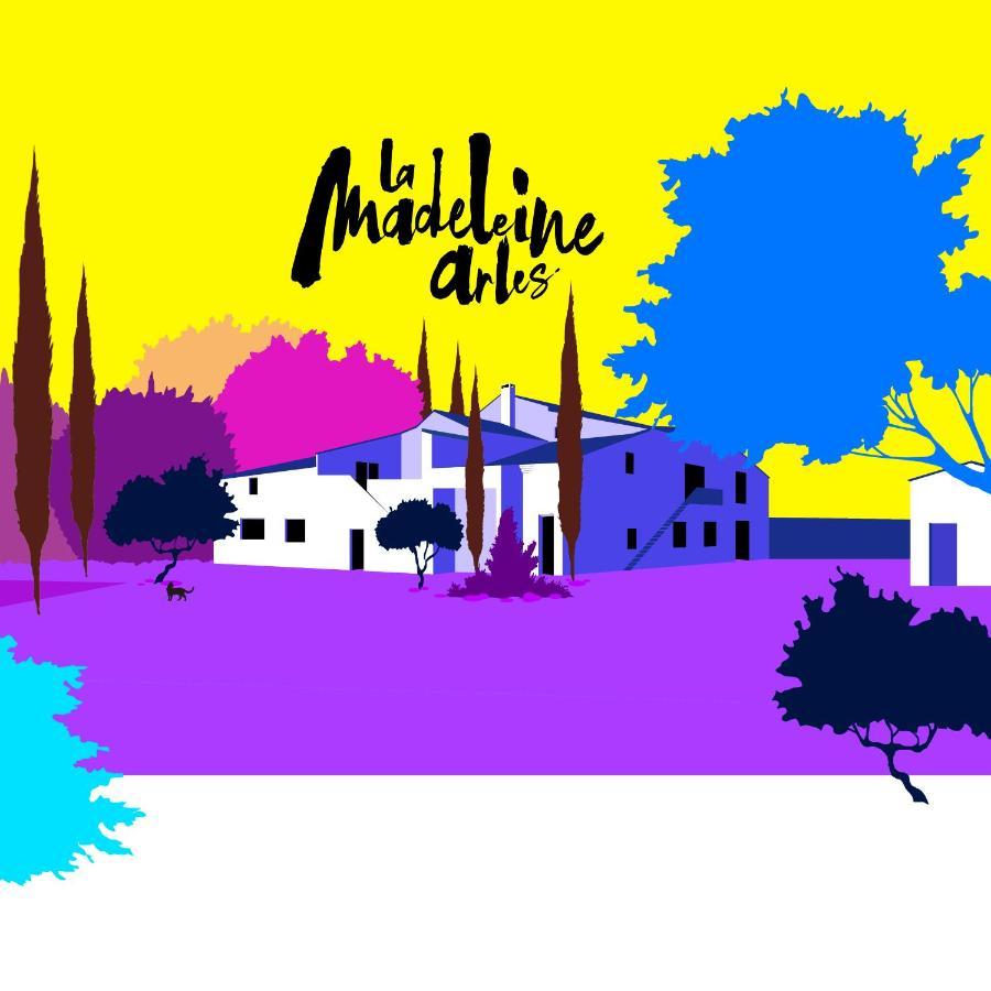 La Madeleine Arles Apartment ภายนอก รูปภาพ