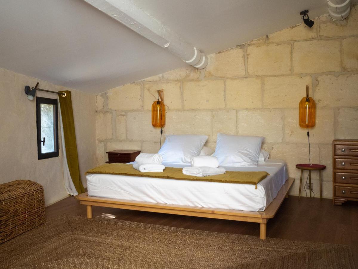 La Madeleine Arles Apartment ภายนอก รูปภาพ