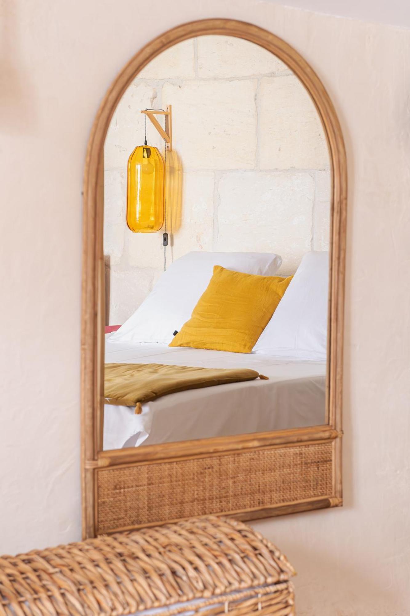 La Madeleine Arles Apartment ภายนอก รูปภาพ
